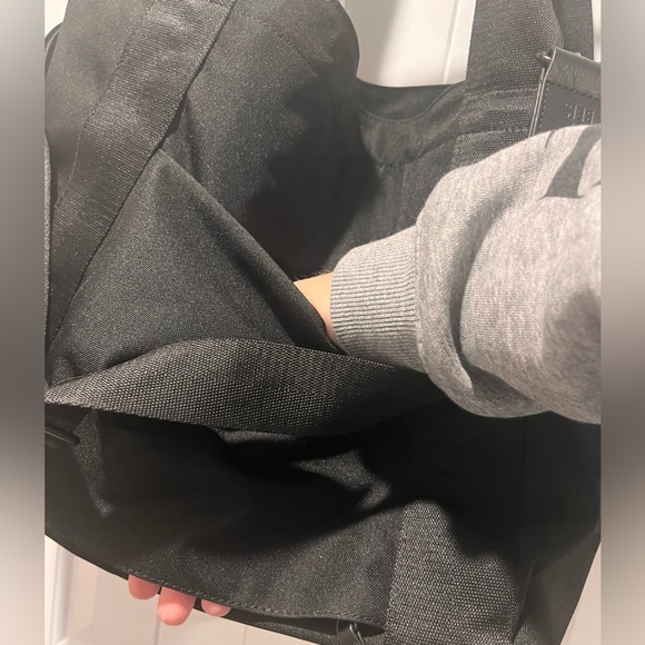 Beis Beisics tote - Picture 3 of 5